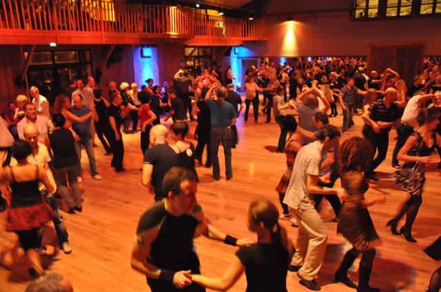 min 2013 12 22 station danse 105